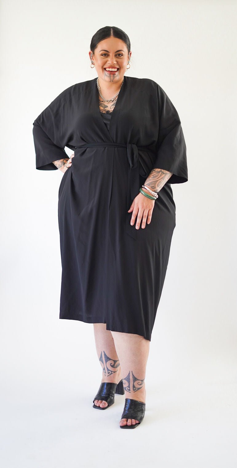 Miss Crabb Diamond Star Robe - Love & Lend
