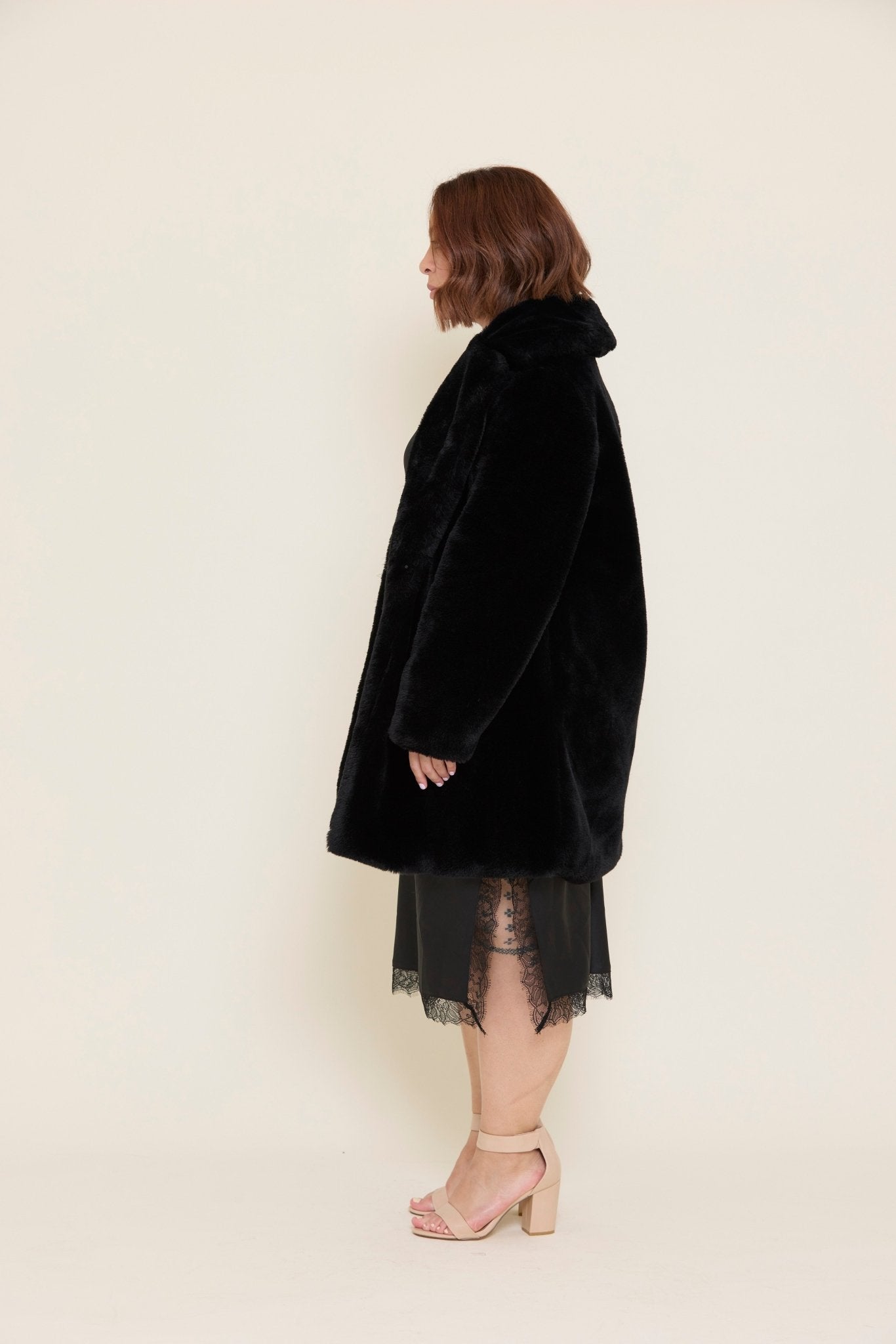 Atmos&here Carly Faux Fur Coat - Love & Lend